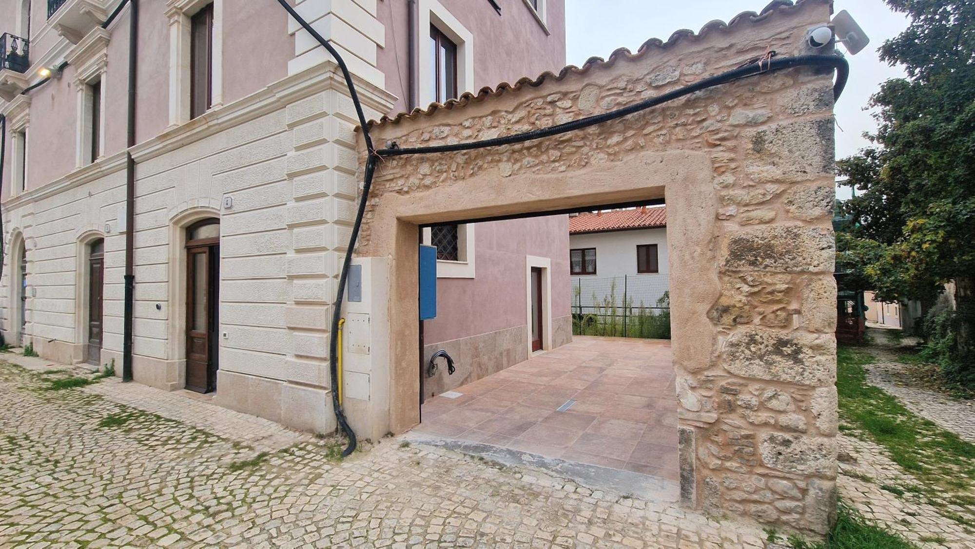 Villa Dimora Adelfina - L'Aquila Centro Extérieur photo
